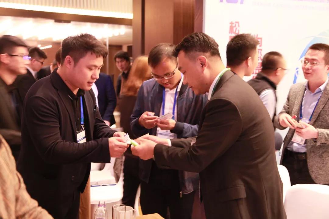 Logistics cooperation case for international shipping and customs clearance
