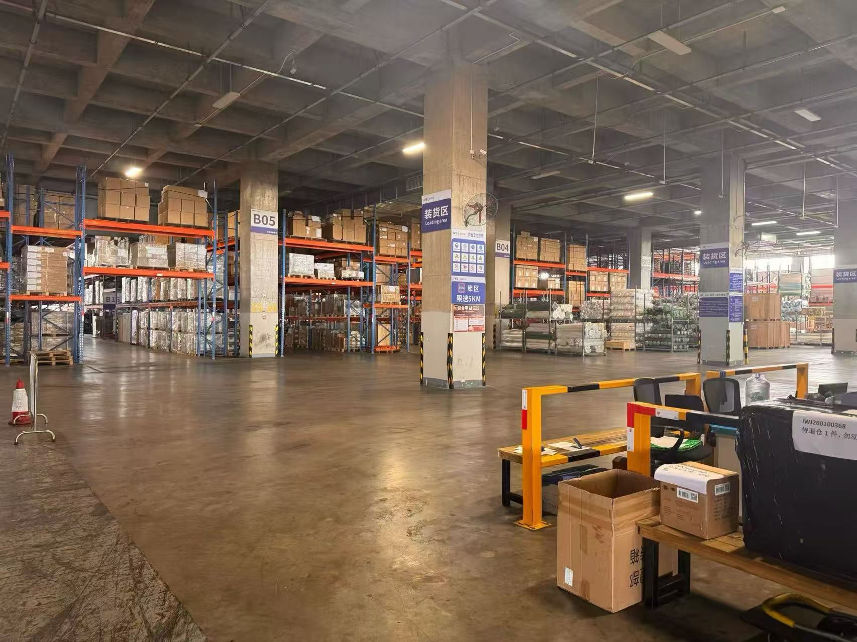 2000 square meters warehouse for logistics solutions