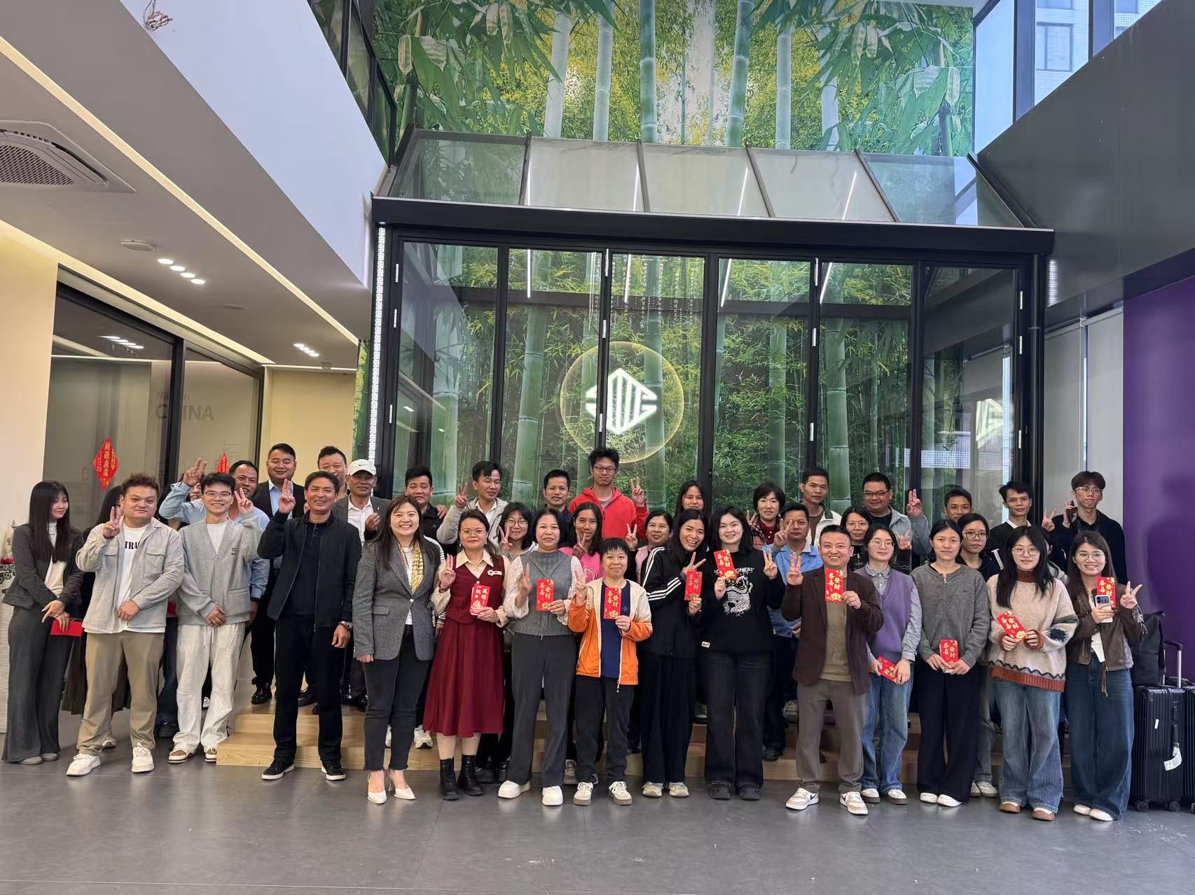 Guangzhou Lingyin professional production and quality inspection team