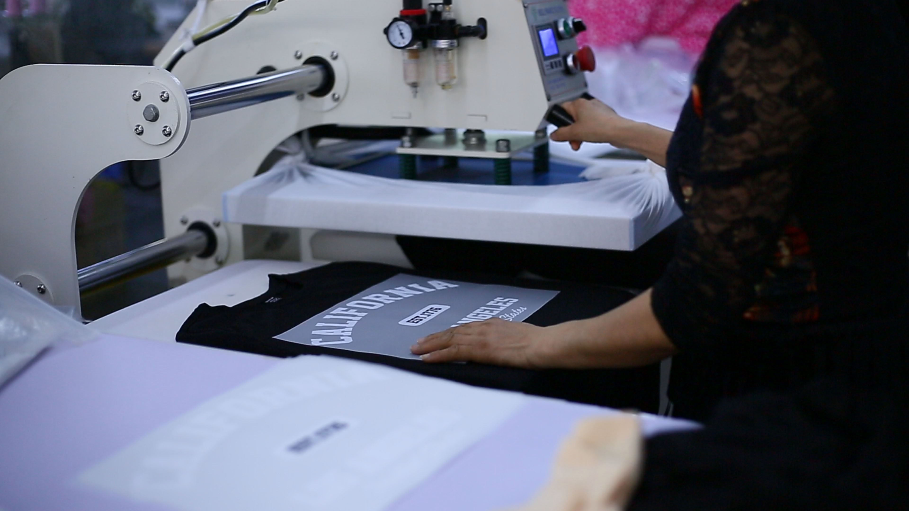 Streetwear garment factory supporting repeat fleece hoodie production