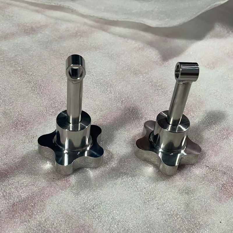 Stainless steel clamping knob manufactured with precision CNC machining for industrial applications