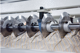 Can a manufacturer customize the pattern software and voltage for a mattress quilting series machine?