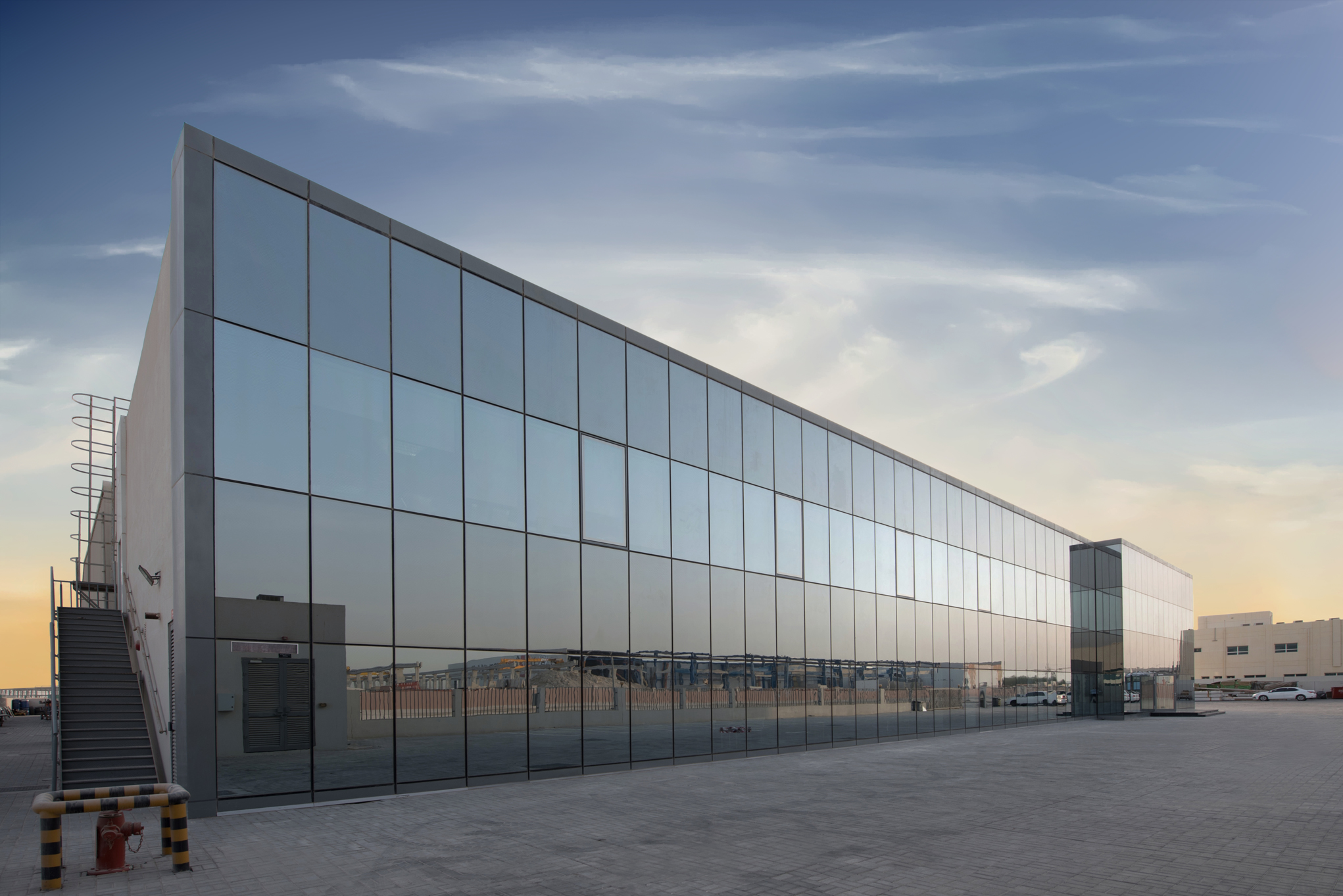 High-strength aluminum alloy curtain wall panels installed on a modern commercial building