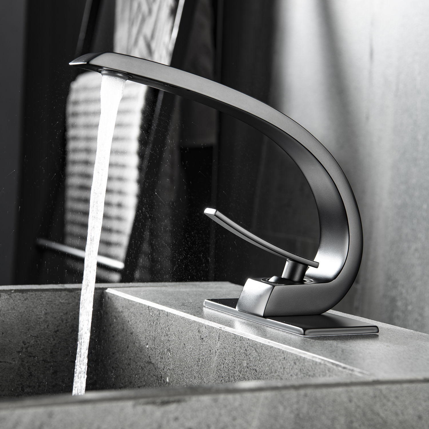 Solid brass single hole bathroom faucet highlighting durable construction and matte black finish
