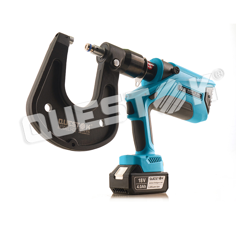 Heavy duty auto body repair SPR riveting tool with adjustable output pressure