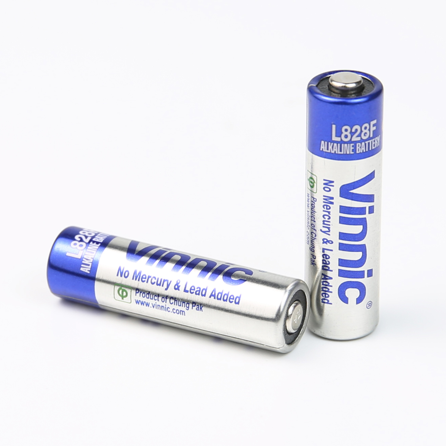 Vinnic alkaline manganese button cell packaging and battery products