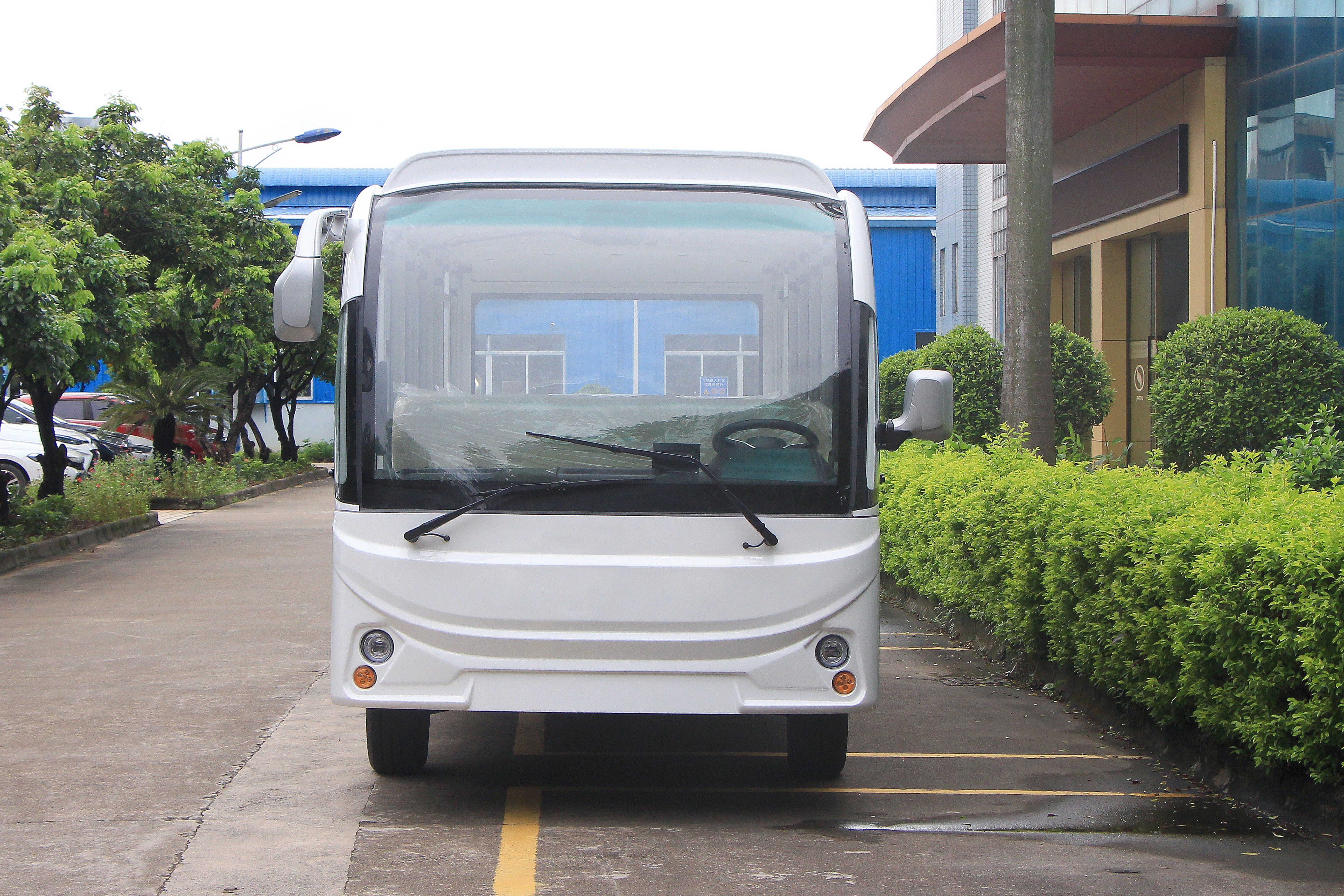 LQV23F 23seats bus passenger seating and interior environment
