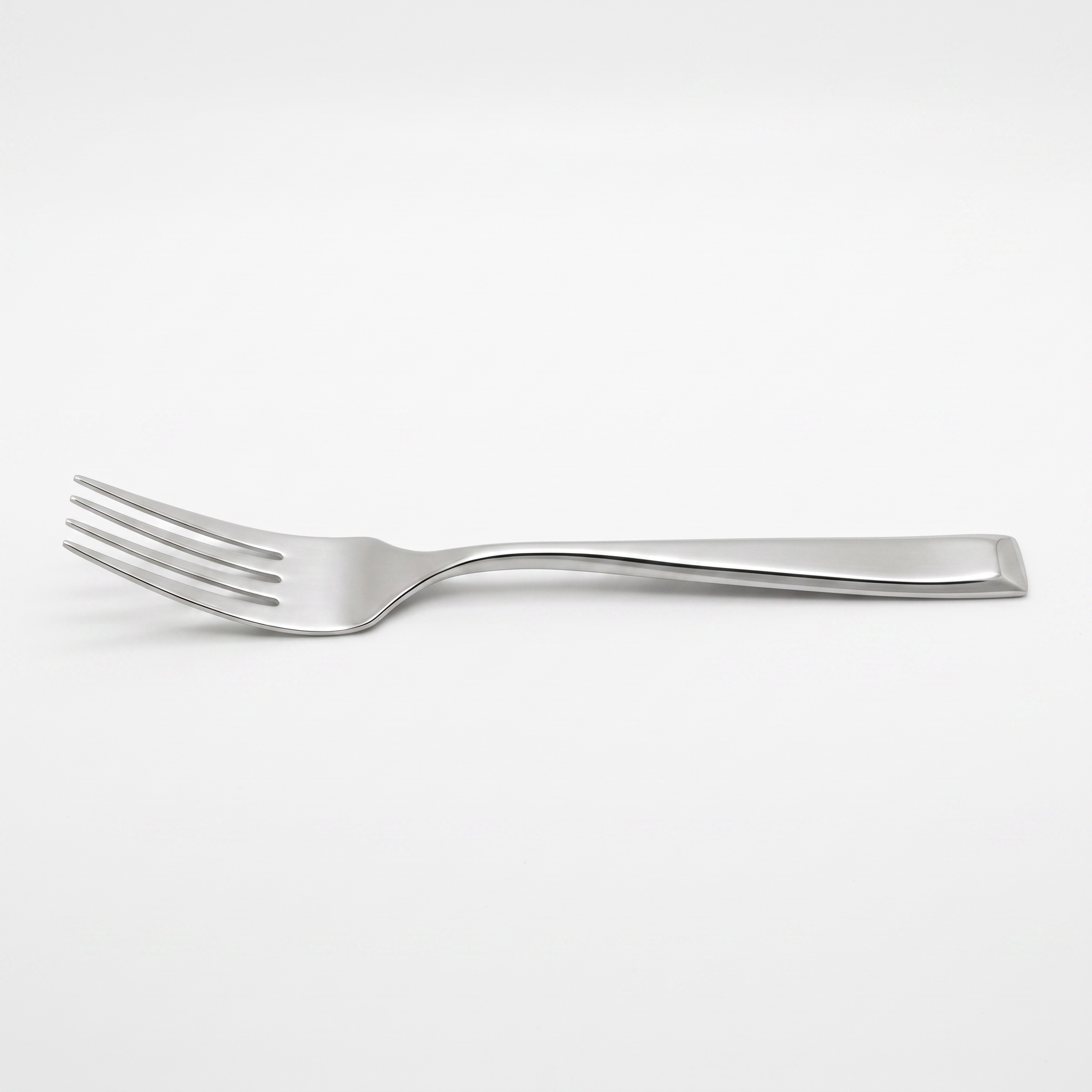 Dinnerware and hotel tableware accessories