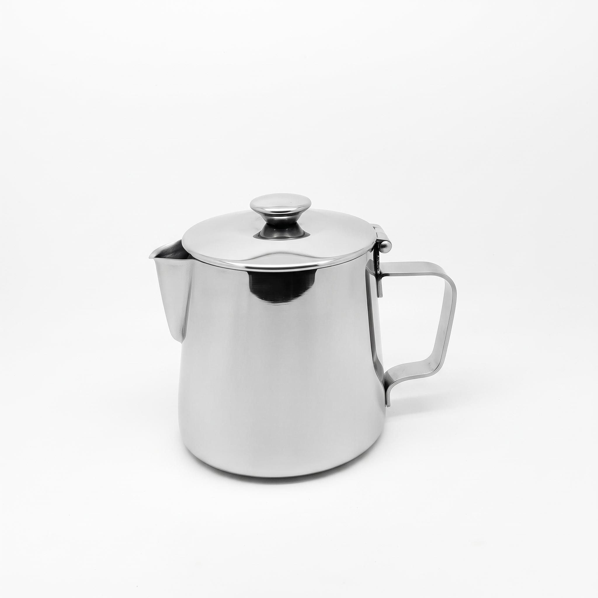 Commercial teapot table setting for luxury hotel dining