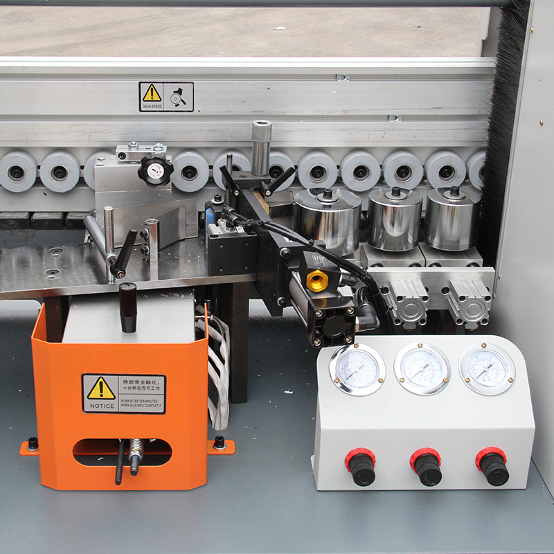 DM505 compact edge bander machine for changing panel materials