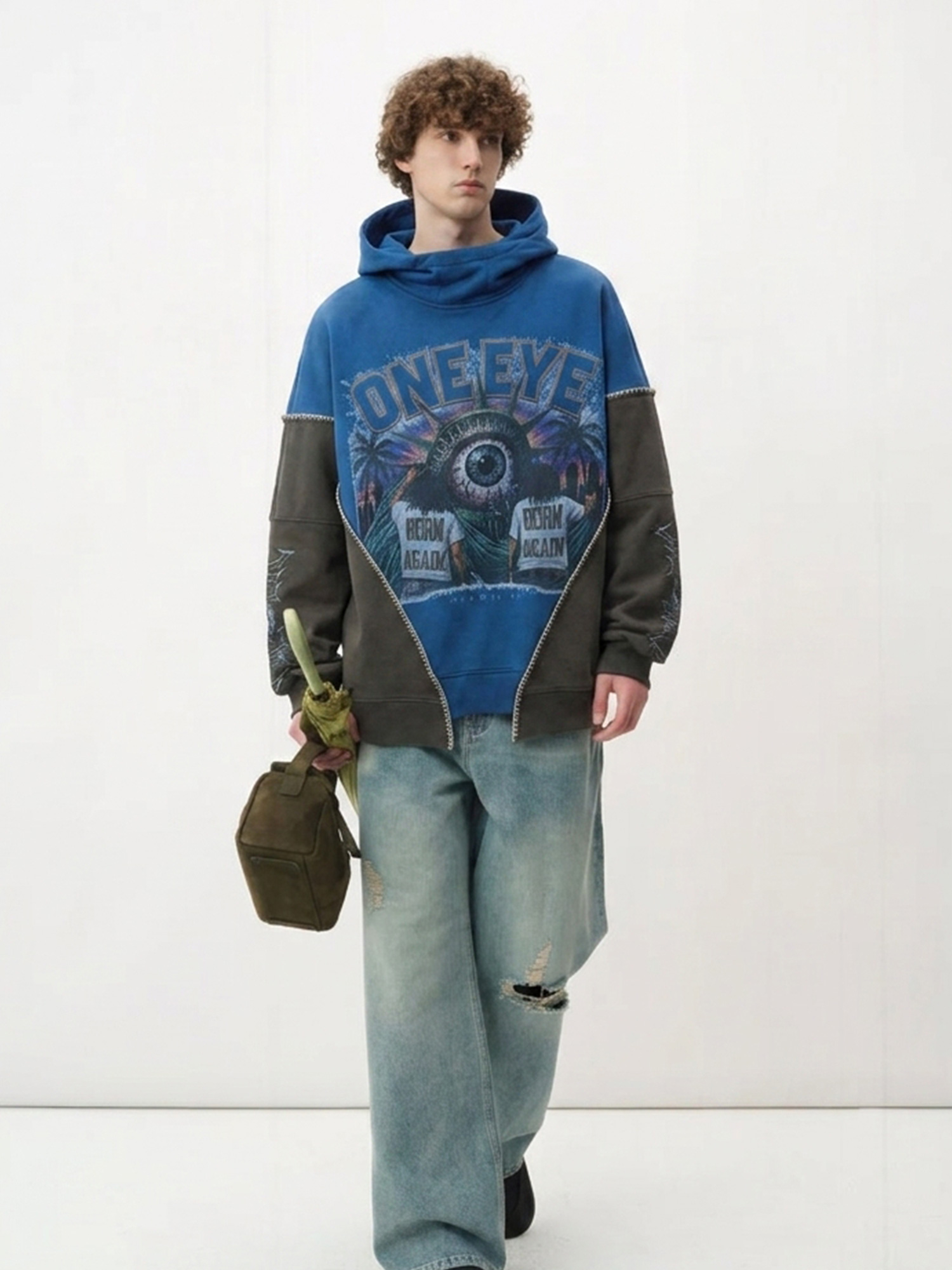 Heavyweight hoodie texture and finish for custom streetwear production