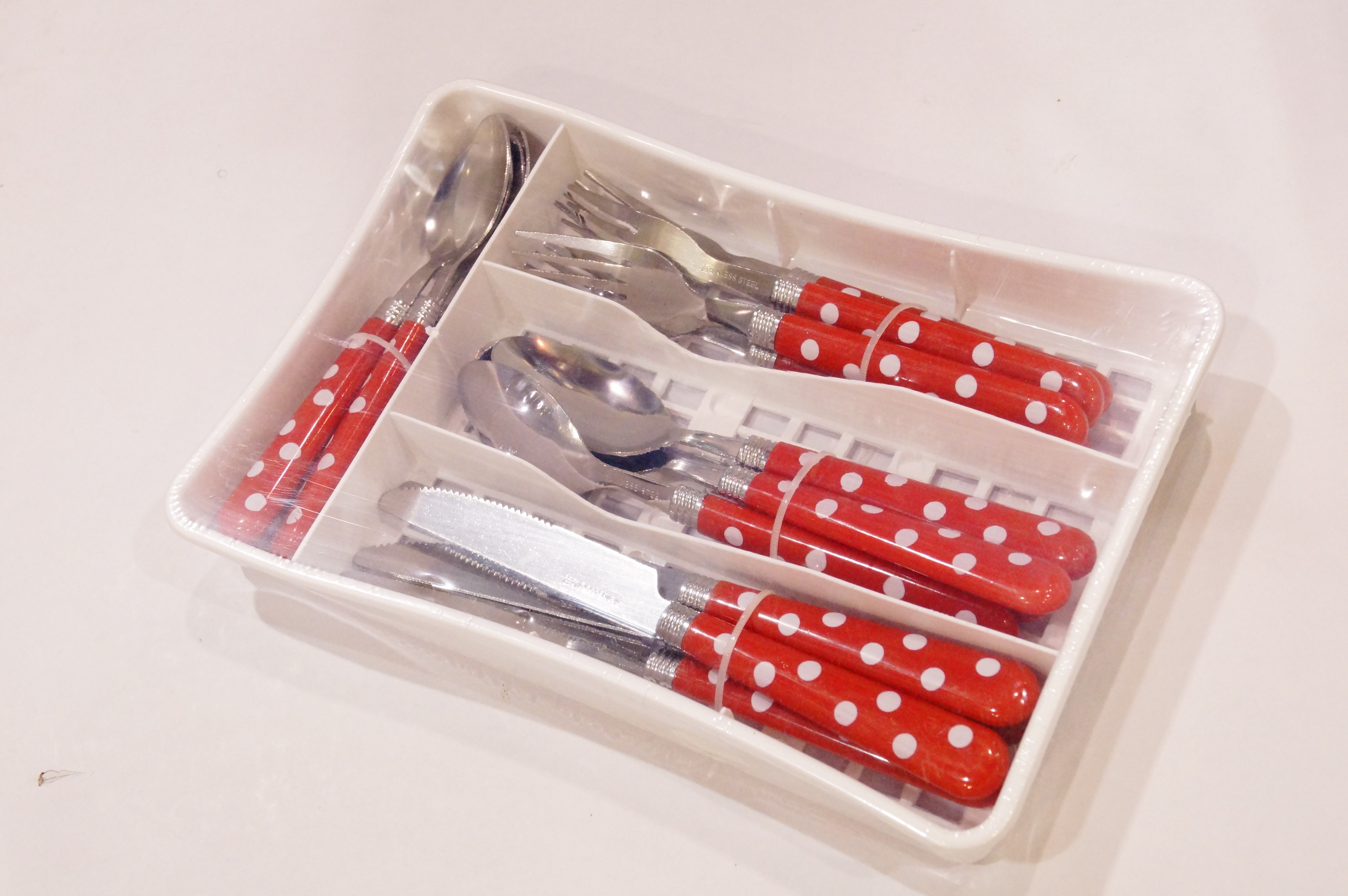 Colorful plastic handle cutlery sample for molding quality inspection